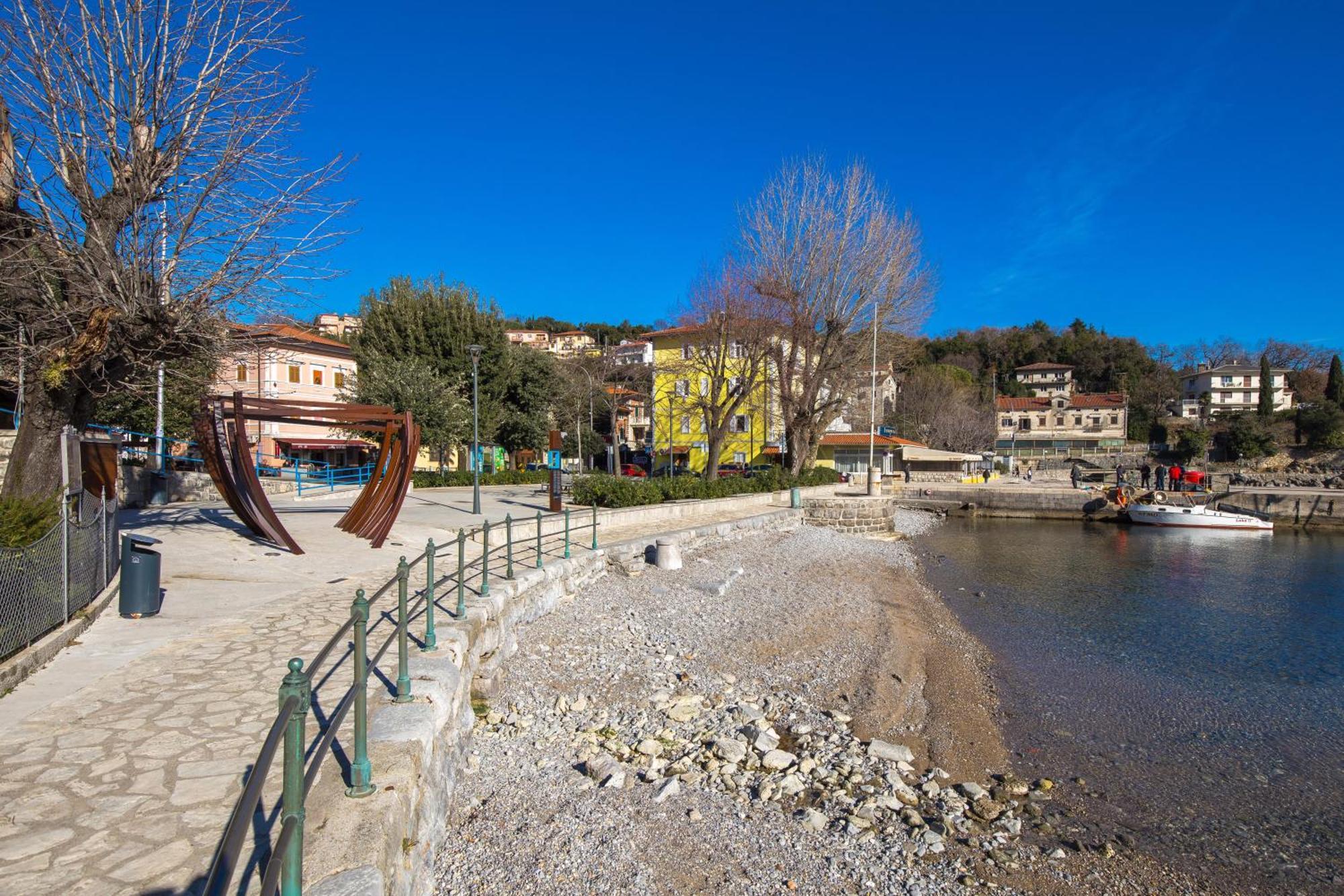 Apartments Anaika At The Beach, Opatija Exterior photo